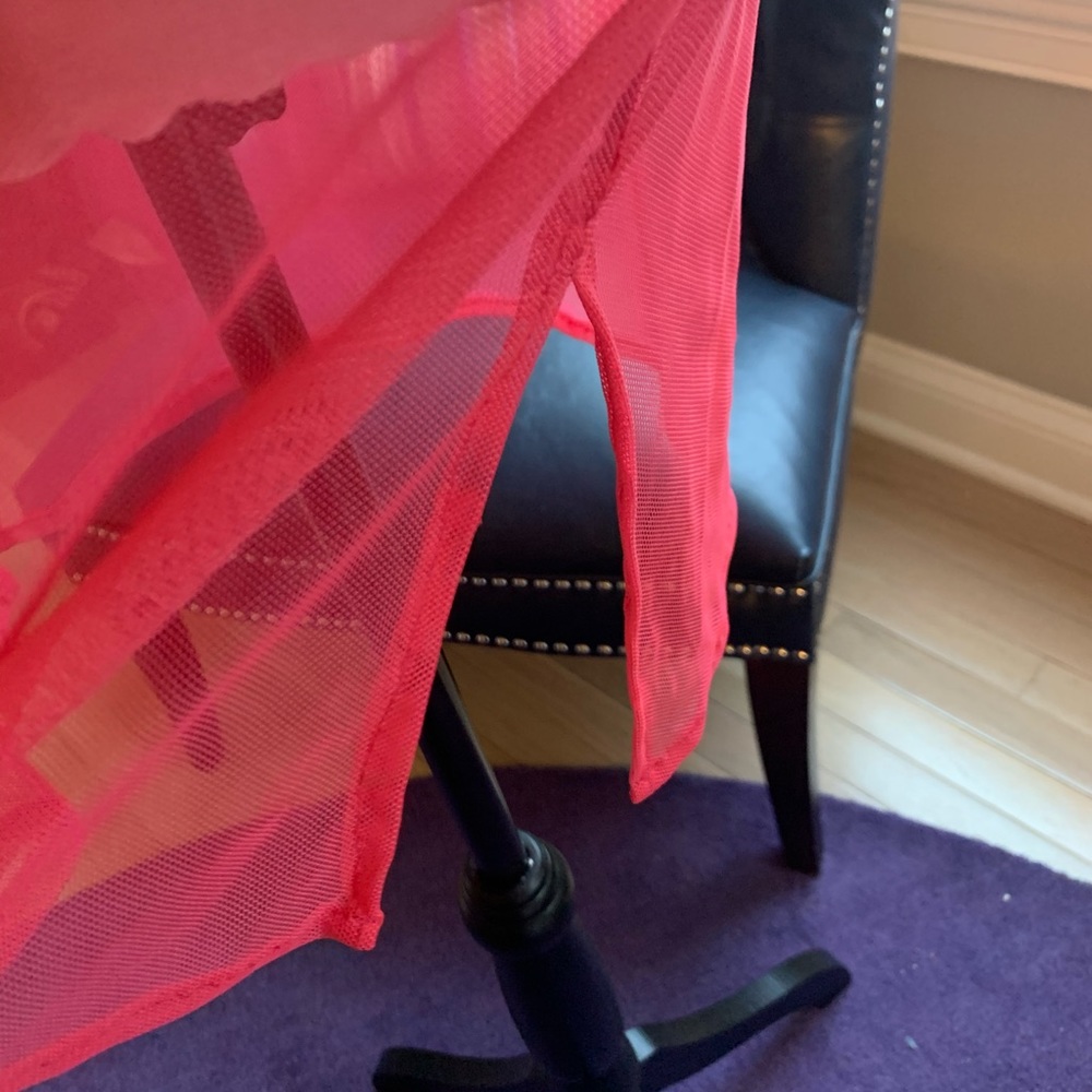 Coral mesh swim coverup. Size Medium - Picture 7 of 11